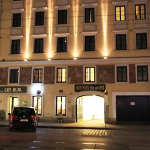 900 M Zur Oper Вена