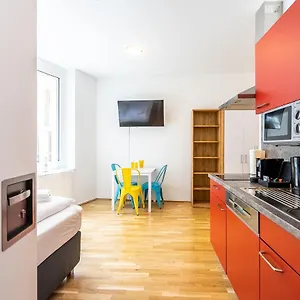 Feelgood Smartliving | Contactless Check-in Bécs