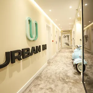 Urbanin & 4* Tiran