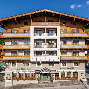 Neuhaus 4* Saalbach-Hinterglemm