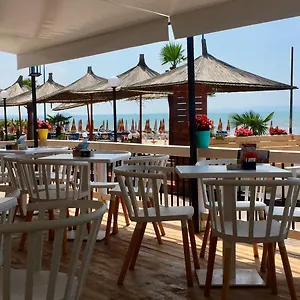Sunrise Cameria Szálloda Durrës